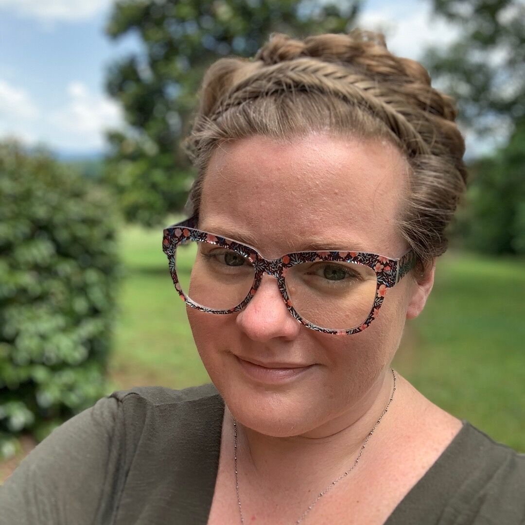 photo of author beth revis